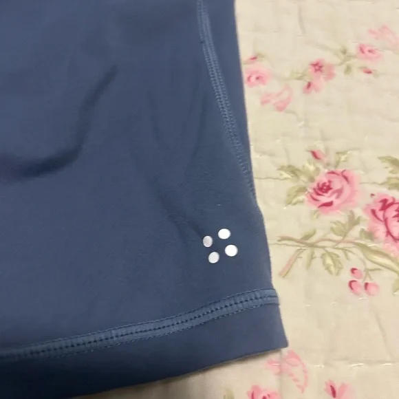 ACTA blue women’s athletic shorts size small - Picture 4 of 6